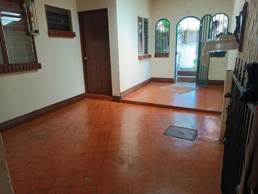 Linda Casa en Venta en Curridabat, San José. RAH 24-797 - Venta en Curridabat, photo 5
