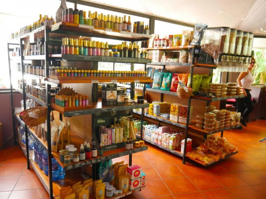 NEGOCIO-RESTAURANTE Y TIENDA 3 ACRES EN RIVAS,COSTA RICA. - Venta en Perez Zeledón, photo 13