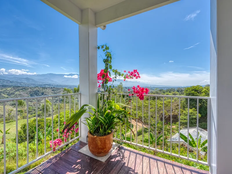 6 Bed Single Family Homes For Sale in Perez Zeledon, photo 3