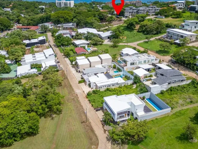 Land For Sale in Tamarindo