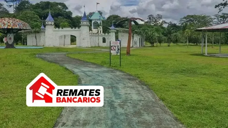 Propiedad comercial con amplio potencial, anteriormente operada como balneario. Cuenta con restaurante equipado, casa con bodega, vestidores, ..., photo 3