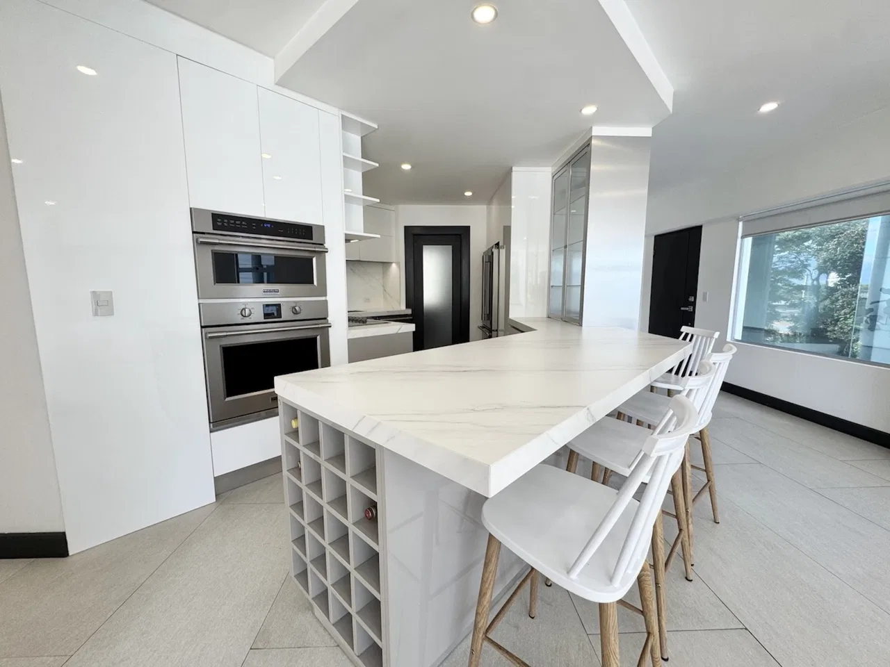 For Rent | Modern 3-Bedroom Apartment in Prime Location, Escazú