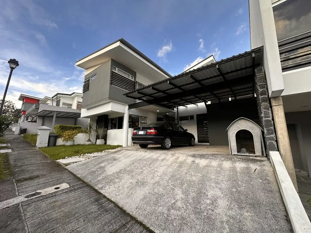 House for sale in San Rafael de Montes de oca ID26055 KE