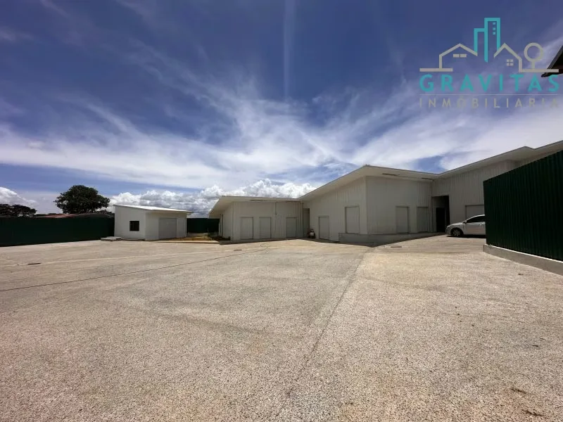 New storage units for rent, ranging from 5 m² to 200 m², located in San Pedro. These units are part of a new development with a strategic location., photo 16