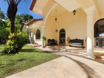 CASA ORQUIDEA – CASA DE LUJO CON VISTAS AL OCÉANO EN UNA COMUNIDAD PRIVADA, photo 6
