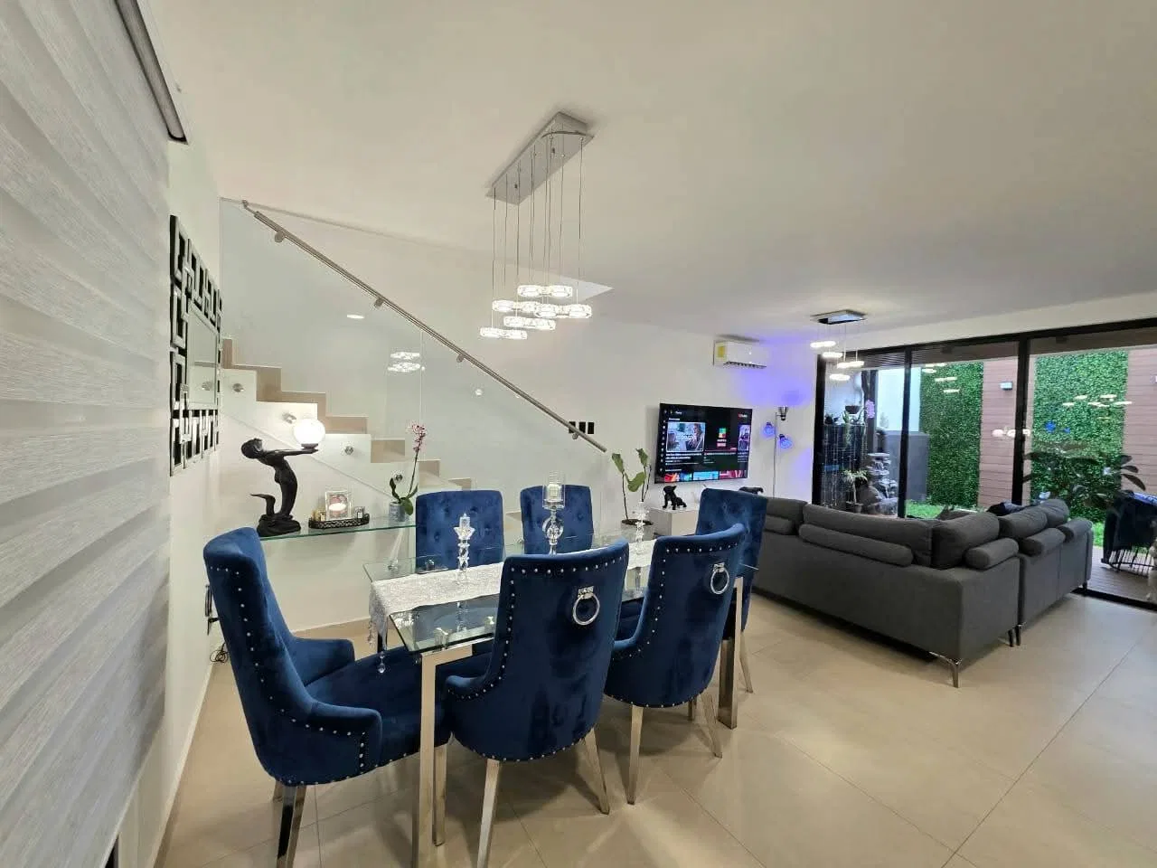 Casa de Dos Niveles en Alquiler - Condominio en Guachipelín, Escazú, photo 4