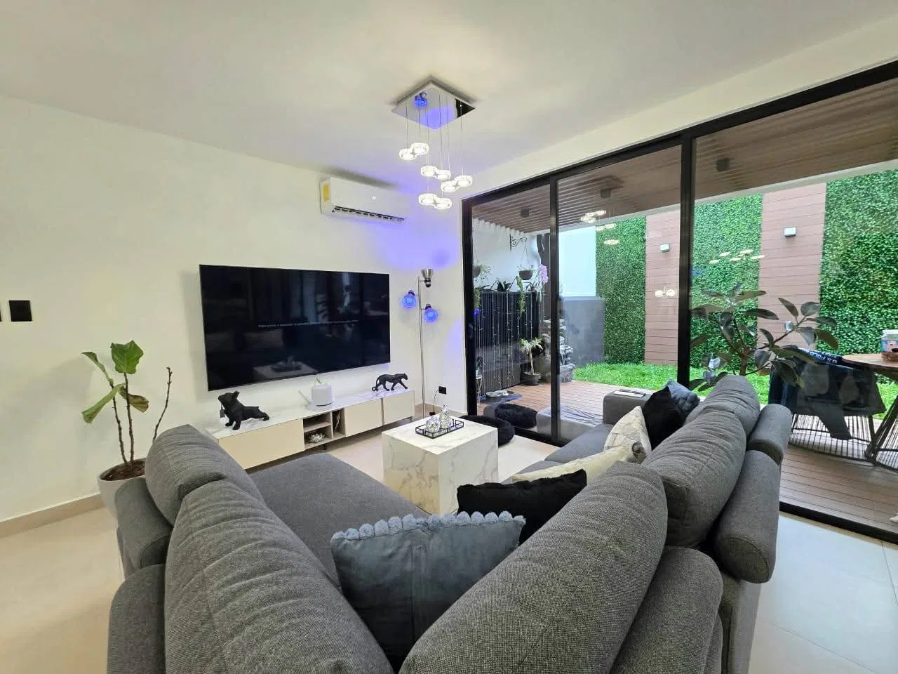 Casa de Dos Niveles en Alquiler - Condominio en Guachipelín, Escazú, photo 10