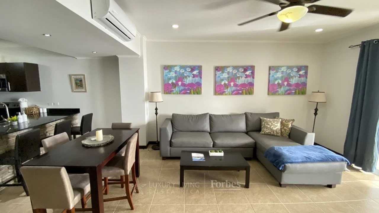 Furnished two bedroom beachfront apartment in Jacó, photo 5