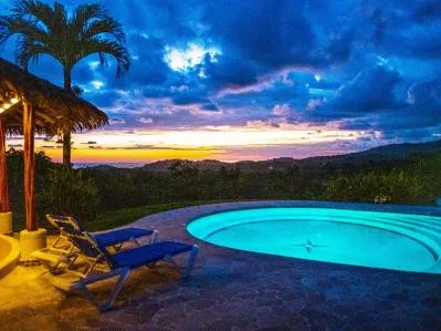 Impresionante finca en Ojochal con vistas al mar, la montaña y el valle, photo 2