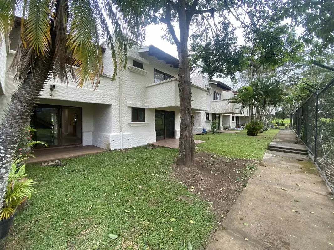 TOWNHOUSE EN CARIARI EN VENTA, photo 11