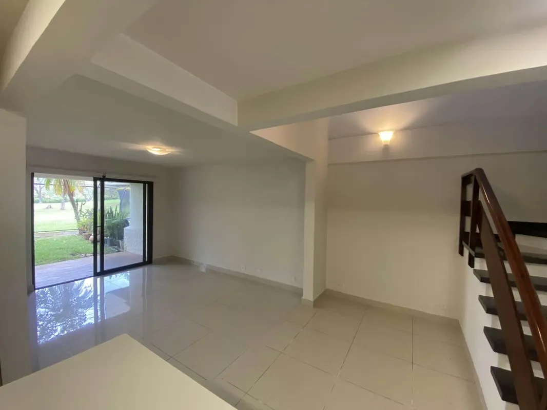TOWNHOUSE EN CARIARI EN VENTA, photo 8