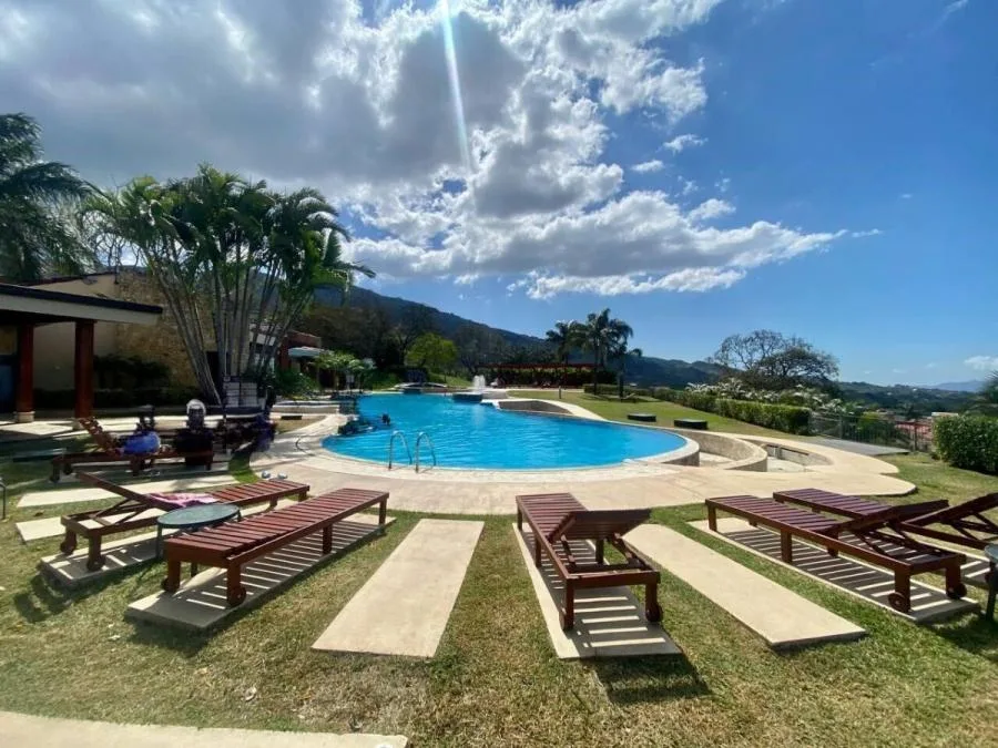 Venta de Apartamento en primer piso en Condominio Avalon Country Santa Ana - Venta en Santa Ana, photo 11