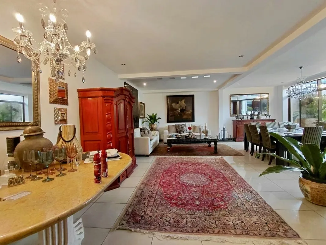 Casa en Alquiler | Belén de Heredia.