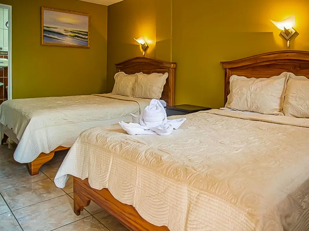 HOTEL LE PRISS INN FOR SALE – QUEPOS HOSPITALITY INVESTMENT OPPORTUNITY, photo 13