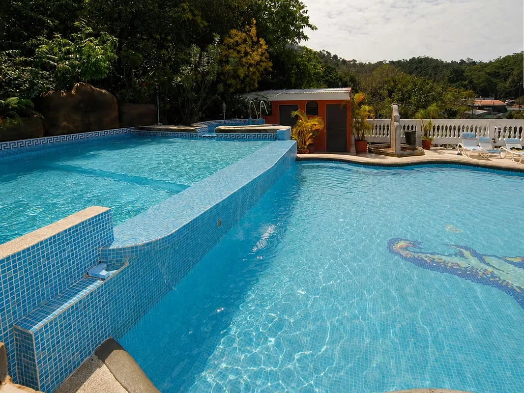 HOTEL LE PRISS INN FOR SALE – QUEPOS HOSPITALITY INVESTMENT OPPORTUNITY, photo 7