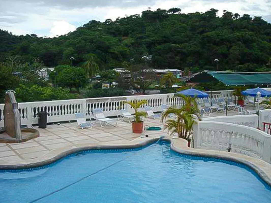 HOTEL LE PRISS INN FOR SALE – QUEPOS HOSPITALITY INVESTMENT OPPORTUNITY, photo 8