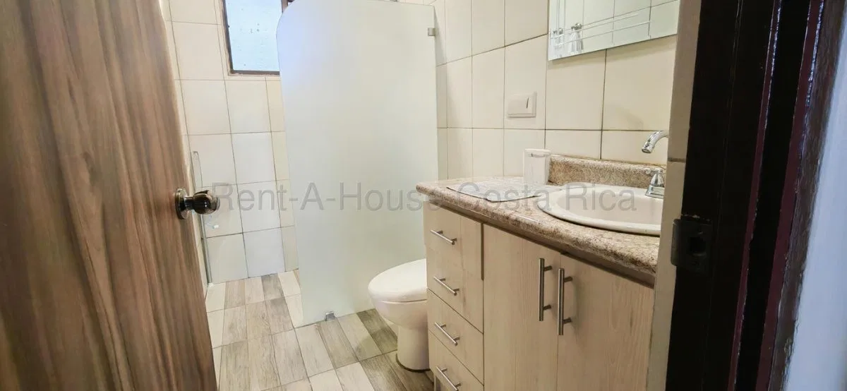 Venta de Casa en Montes de Oca-San Pedro. - Venta en Montes de Oca, photo 2