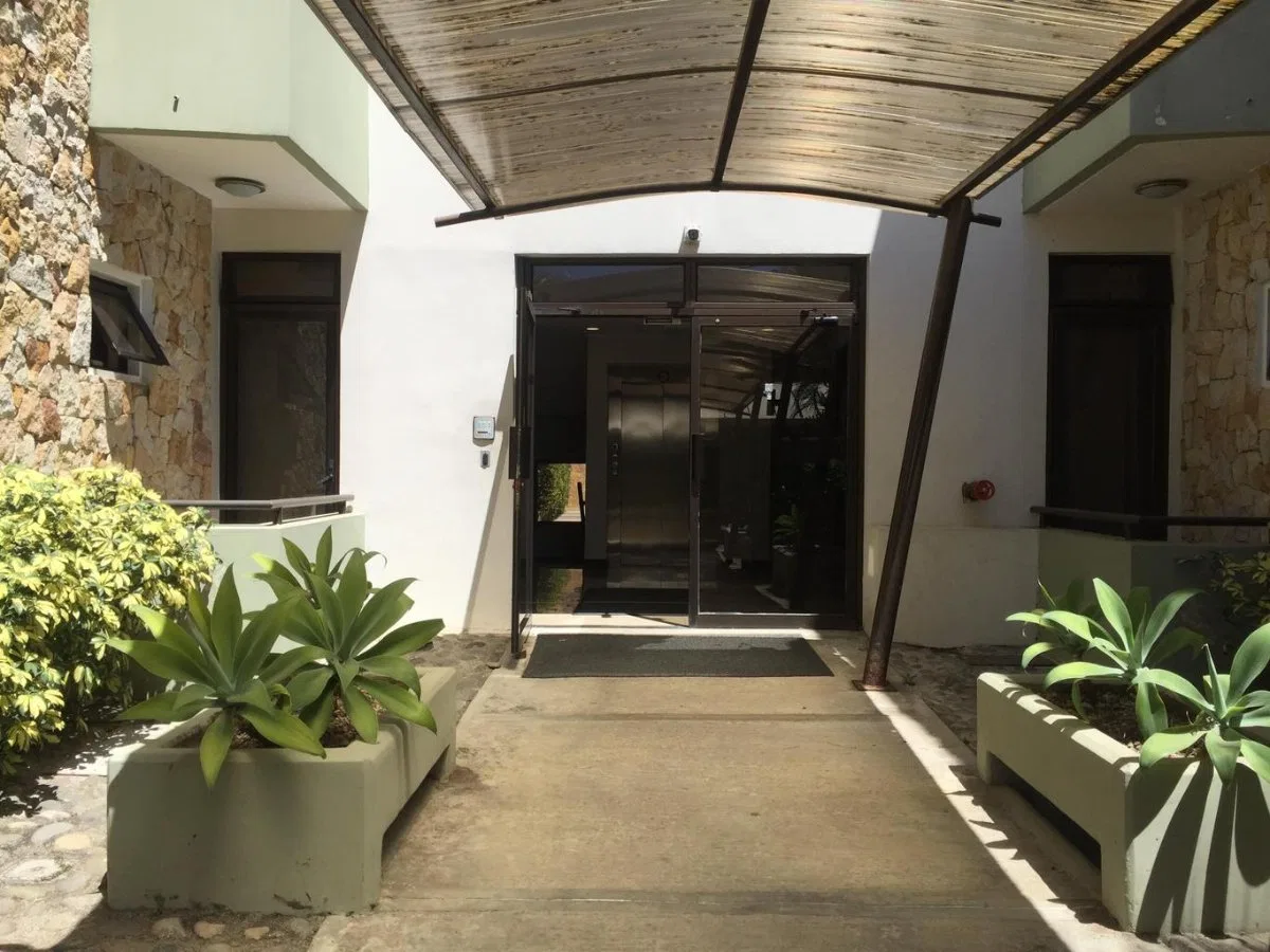 Alquiler Apartamento con Mezzanina y Vista a Montaña #26-983 GS - Alquiler / Renta en Santa Ana