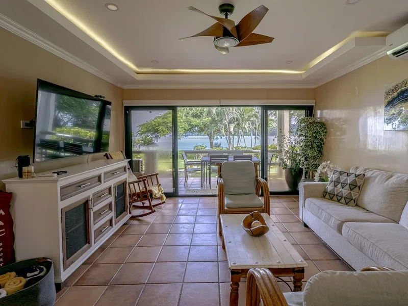 3 Bed Condo For Sale in Playa Flamingo