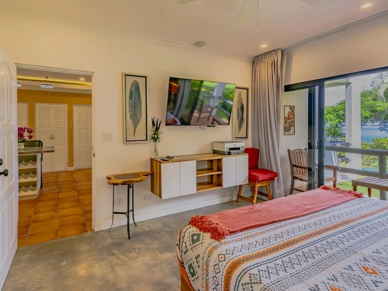 3 Bed Condo For Sale in Playa Flamingo, photo 15