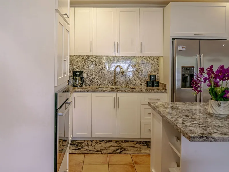 3 Bed Condo For Sale in Playa Flamingo, photo 4