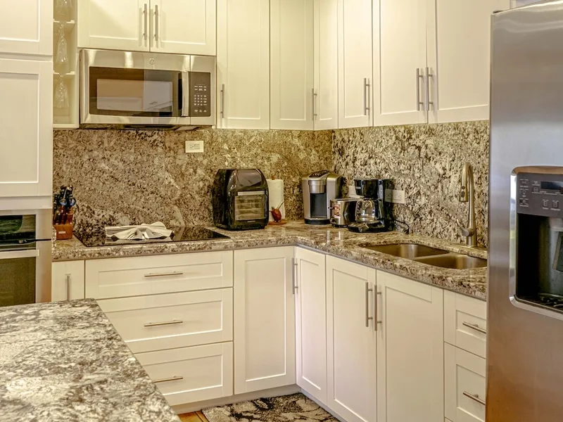 3 Bed Condo For Sale in Playa Flamingo, photo 5