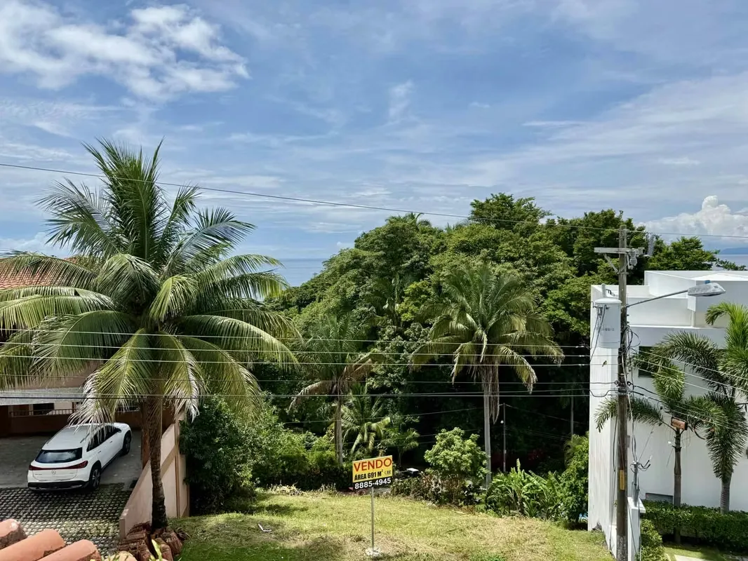 Within the exclusive Punta Leona Nature Reserve, this lot combines luxury, nature, and an unbeatable location. Ideal for building your vacation home or making a secure investment in one ..., photo 6