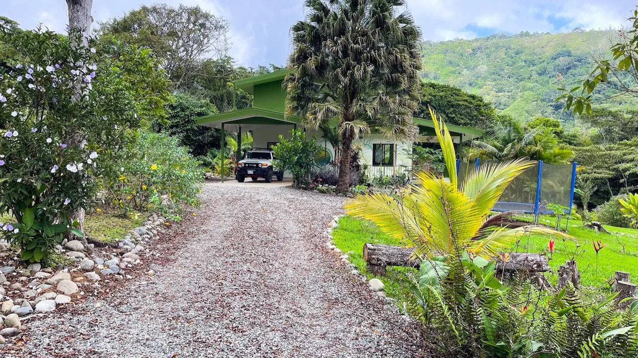 A HOLISTIC SANCTUARY IN SERENITY GARDENS – 1.03 ACRES, photo 11