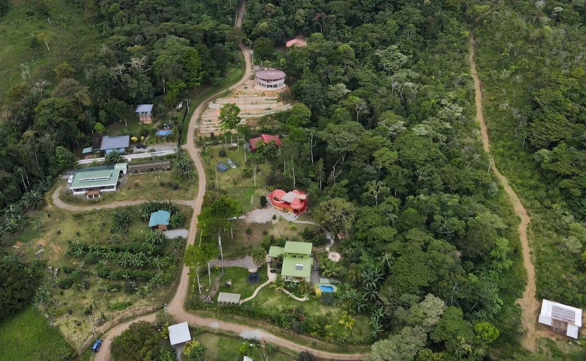 A HOLISTIC SANCTUARY IN SERENITY GARDENS – 1.03 ACRES, photo 8