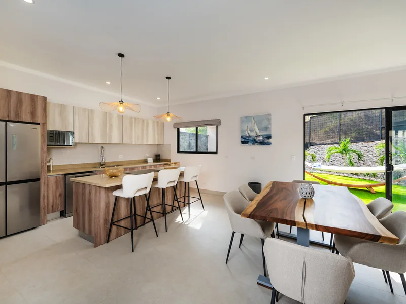 5 Bed Single Family Homes For Sale in Playa Potrero, photo 7