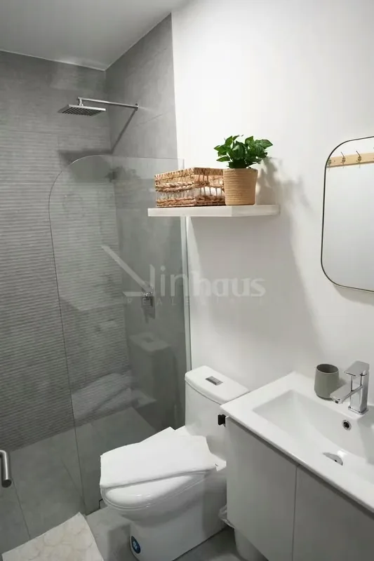 Se alquila apartamento en Sabana, con un diseño moderno y funcional de aproximadamente 74,4 m2., photo 2