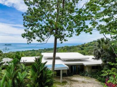Luxury Villa with Guest House and Ocean Views, photo 2
