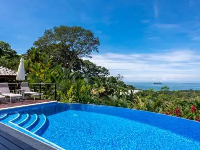 Luxury Villa with Guest House and Ocean Views, photo 5