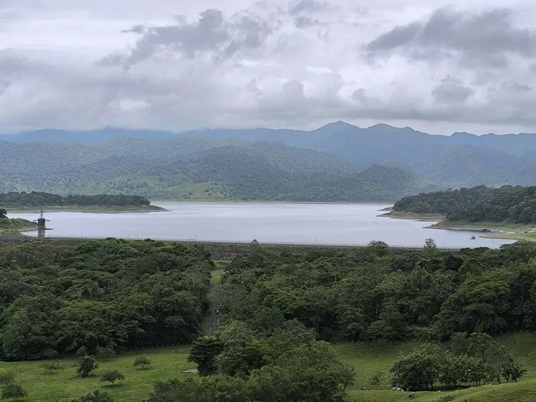 Land for Sale in La Fortuna, Views of the Volcano and Lake, photo 3