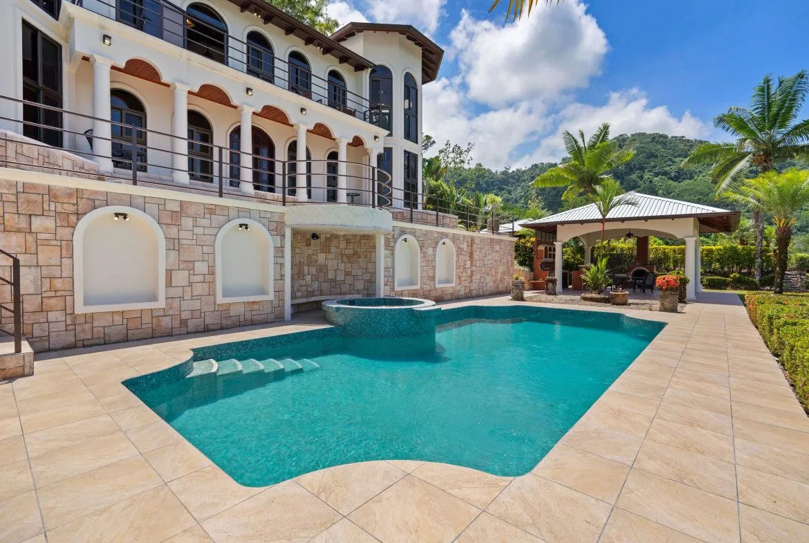 OCEAN VIEW ESTATE HOME WITH GUEST BUNGALOW, CARETAKER HOME, FRUIT TREES, AND WATERFALL – 3.47 ACRES, photo 2