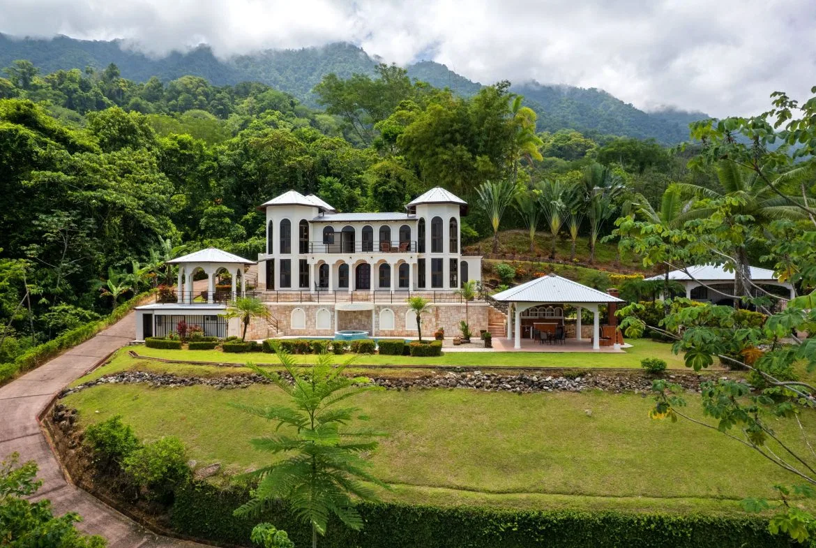 OCEAN VIEW ESTATE HOME WITH GUEST BUNGALOW, CARETAKER HOME, FRUIT TREES, AND WATERFALL – 3.47 ACRES, photo 11