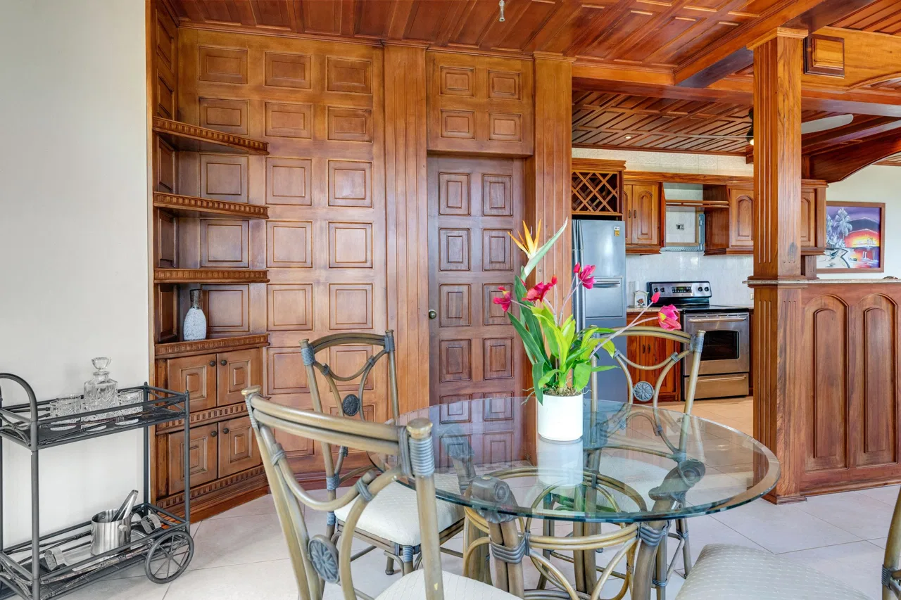 OCEAN VIEW ESTATE HOME WITH GUEST BUNGALOW, CARETAKER HOME, FRUIT TREES, AND WATERFALL – 3.47 ACRES, photo 24