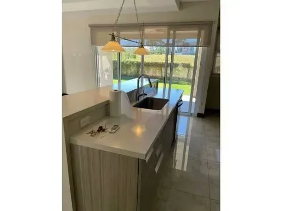 This home is located in the exclusive residential community of Hacienda Espavel, in La Guácima, Alajuela. It features 400 m² of living space on a 807 m² lot. The property includes a ..., photo 11