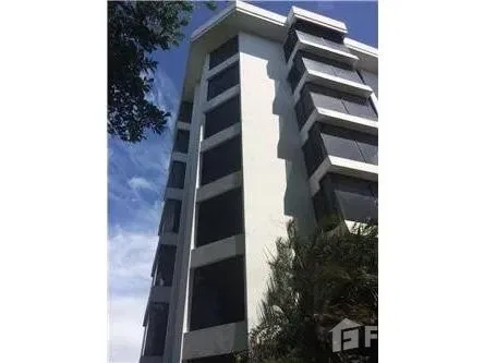 3 Bedroom Apartment for Rent at Stunning Penthouse for $2,000/mo