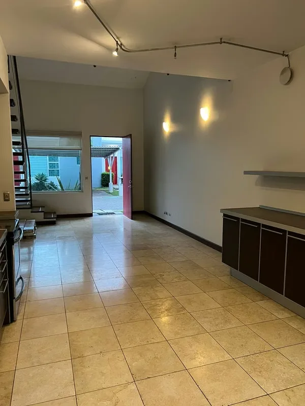 Beautiful Apto: 2 bed, 2 baths, 2 cars, garden. Best Location!, photo 4