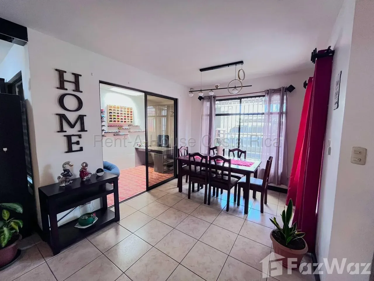 4 Bedroom House for Sale at Goicochea for $160,000, photo 6