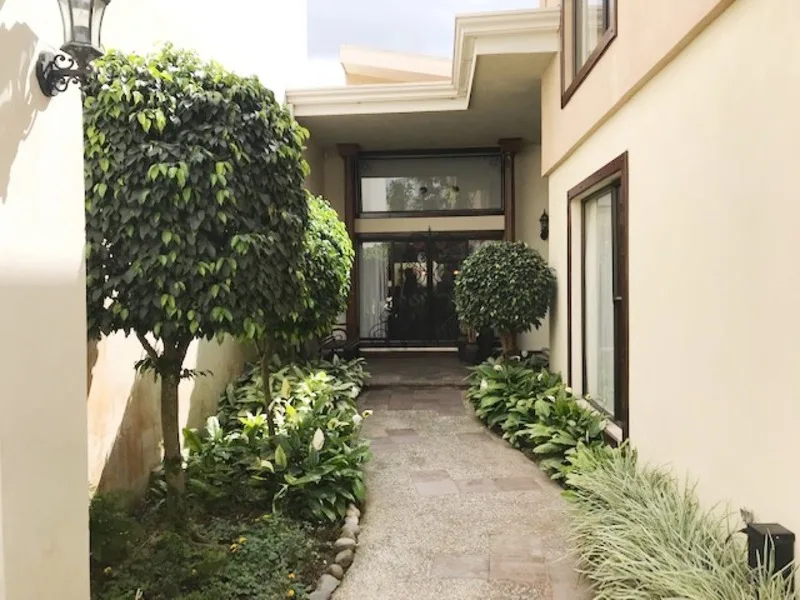 5 Bed Single Family Homes For Sale in Montes de Oca, photo 11