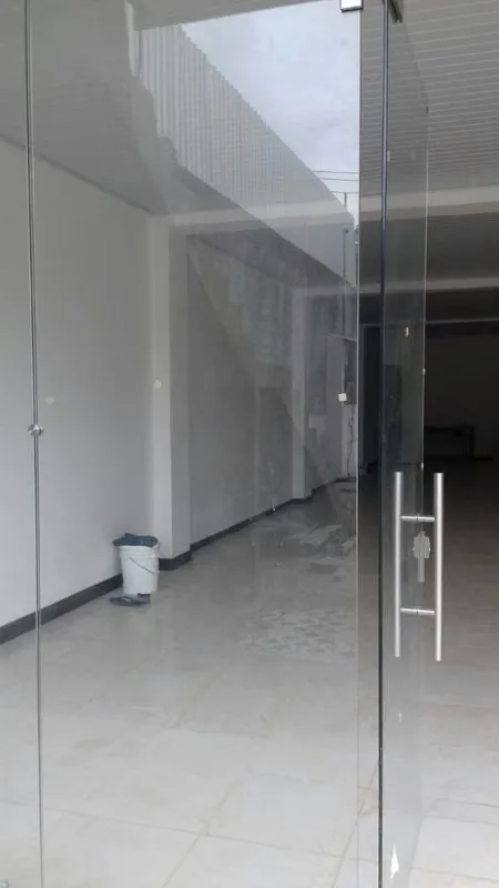 Plaza Atlantis, zona comercial, para comercio u oficinas con paradas de buses cercanas. muy buena ..., photo 4