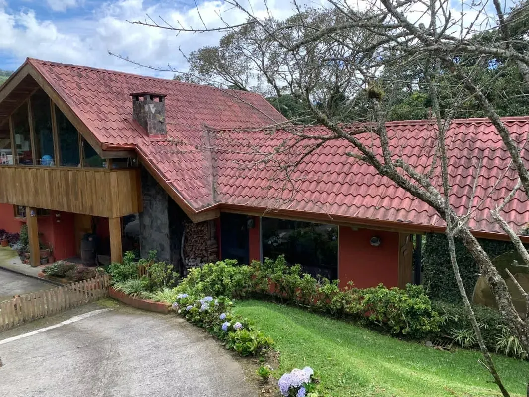 Ubicada a pocos kilómetros de Coronado, Guadalupe y Sabanilla, esta hermosa residencia ofrece ..., photo 5