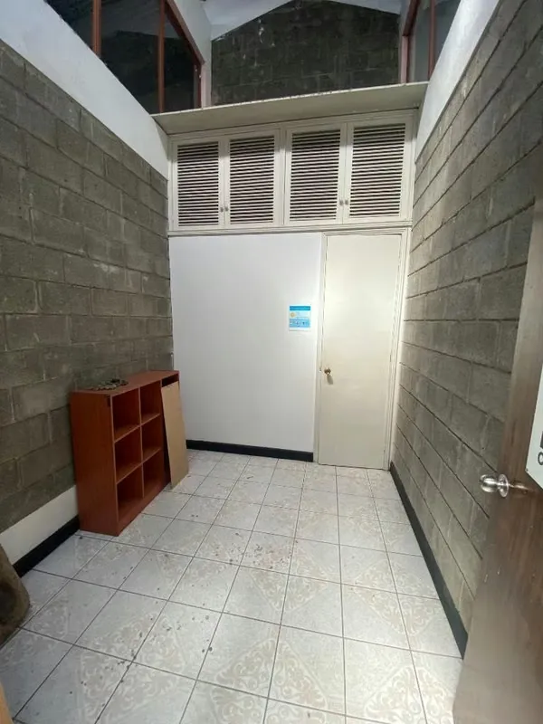 Alquiler de local comercial en magnífica ubicación en Rohrmoser, apto para diversos negocios., photo 6