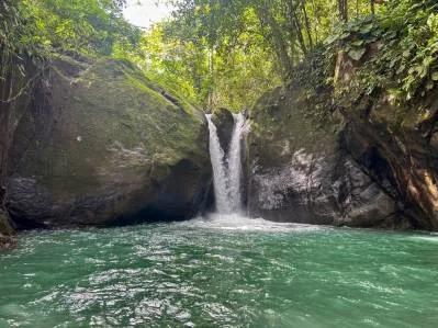 Terreno cerca de Ojochal, Costa Rica – Lote con agua y electricidad cerca de la cascada El Pavón, photo 3