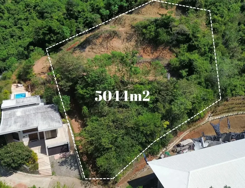 Propiedad con vista al mar en venta en una de las comunidades más exclusivas de Playa Hermosa, Jacó