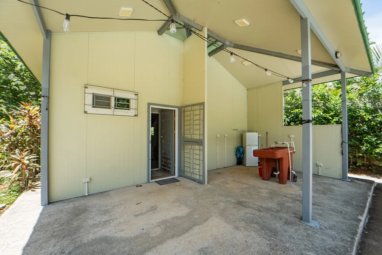 Casa Pequeña - Jungle Bungalow with Room to Build, photo 8