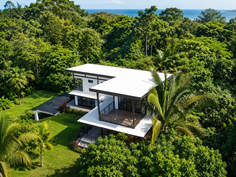 3 Bed Single Family Homes For Sale in Uvita, photo 2