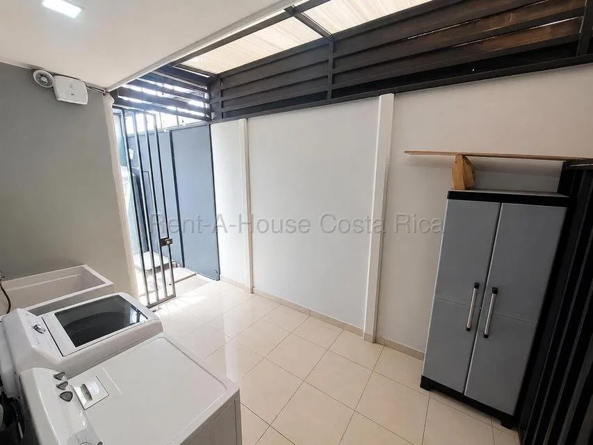 CASA EN VENTA EN BRASIL  DE SANTA ANA - Venta en Santa Ana, photo 8